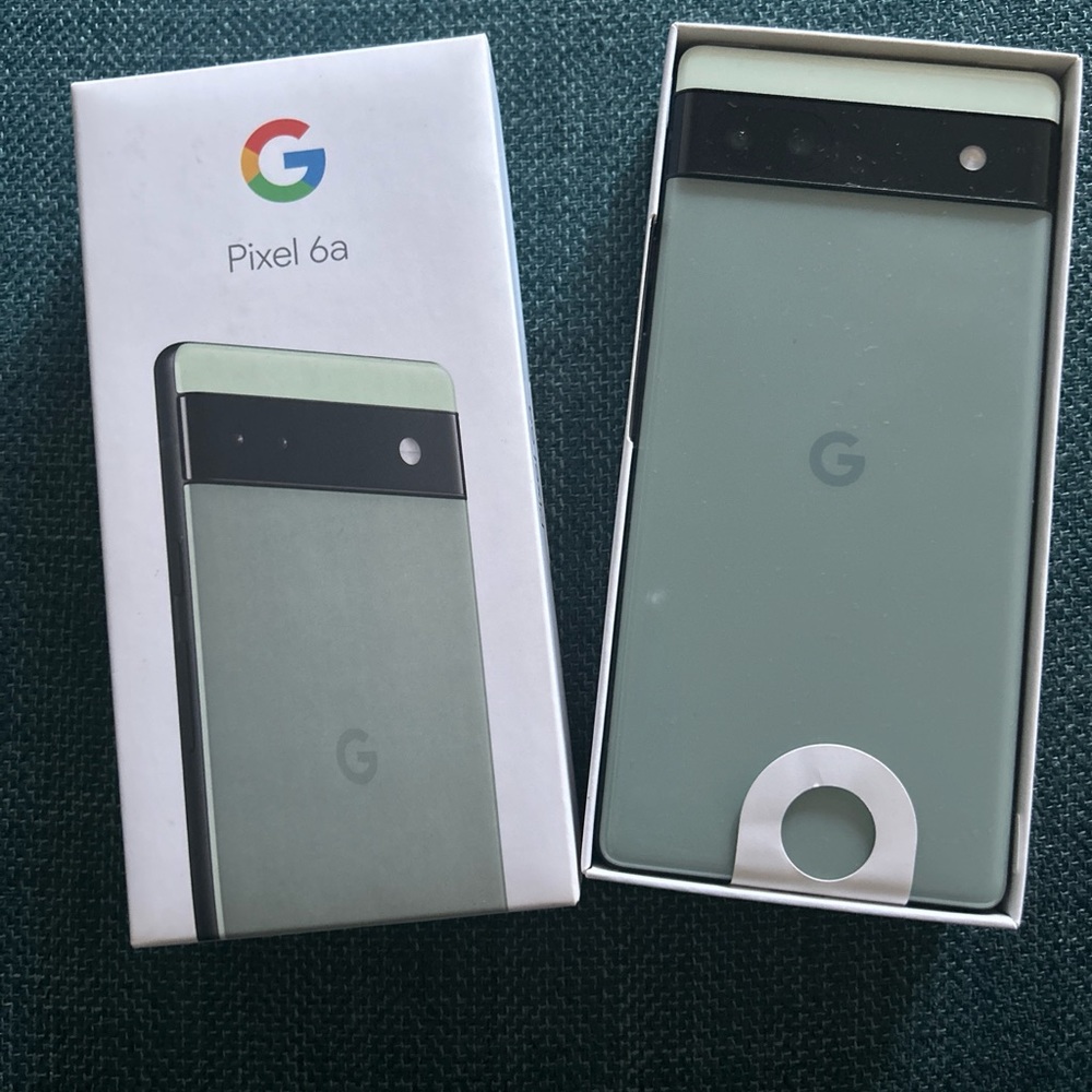 NIB Google Pixel 6a - 128 GB - UNLOCKED